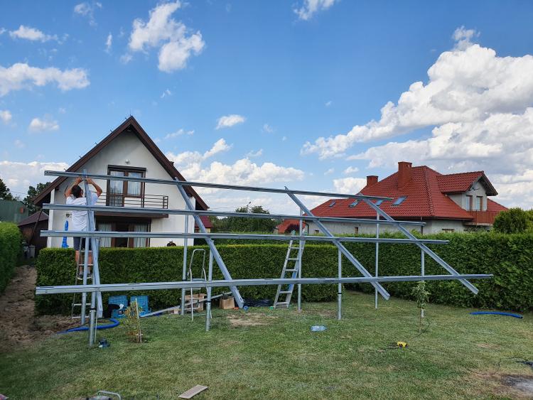 Konstrukcja pod instalację fotowoltaiczną