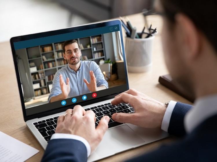 Jak przekazywać informację zwrotną?