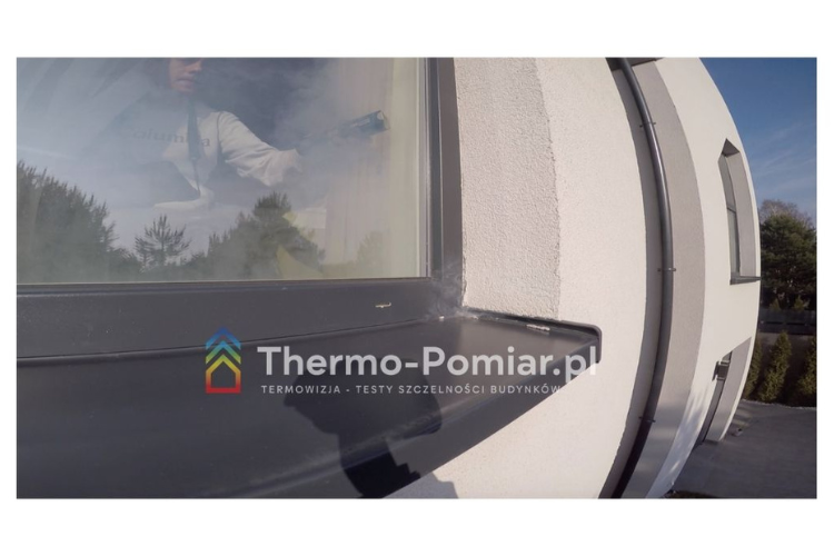 Test szczelności powietrznej metodą blower door