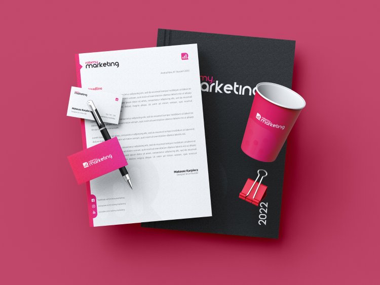 Kalendarz, wizytówki, długopis z logo firmy Robimy marketing