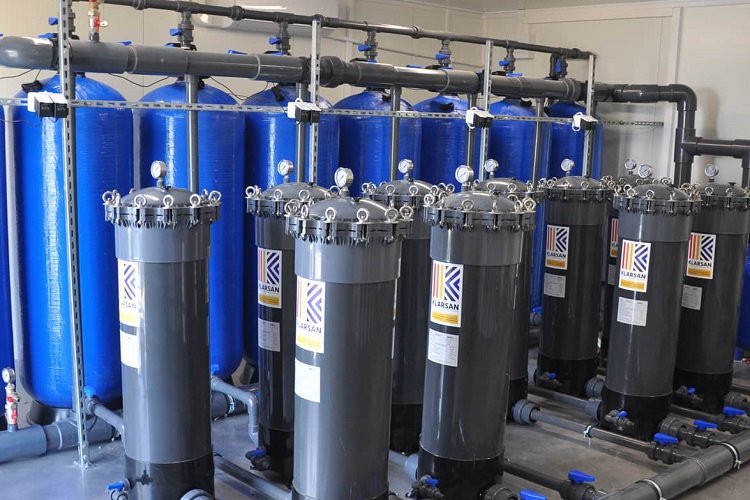 Przemysłowy system uzdatniania wody